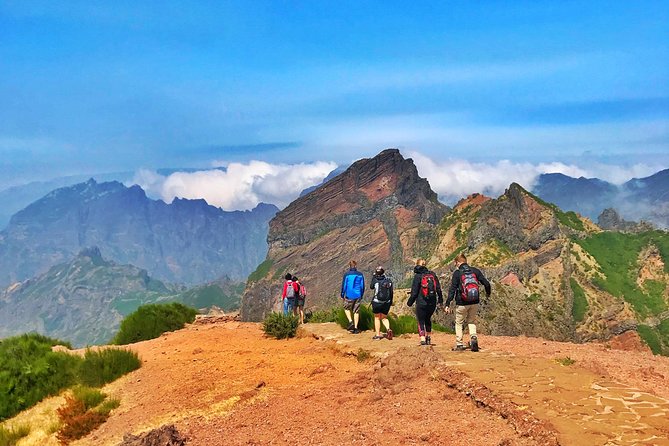 Pico do Areeiro to Pico Ruivo (PR 1) - Hiking Tour in Madeira - Why the PR1 route is Madeira’s signature mountain walk