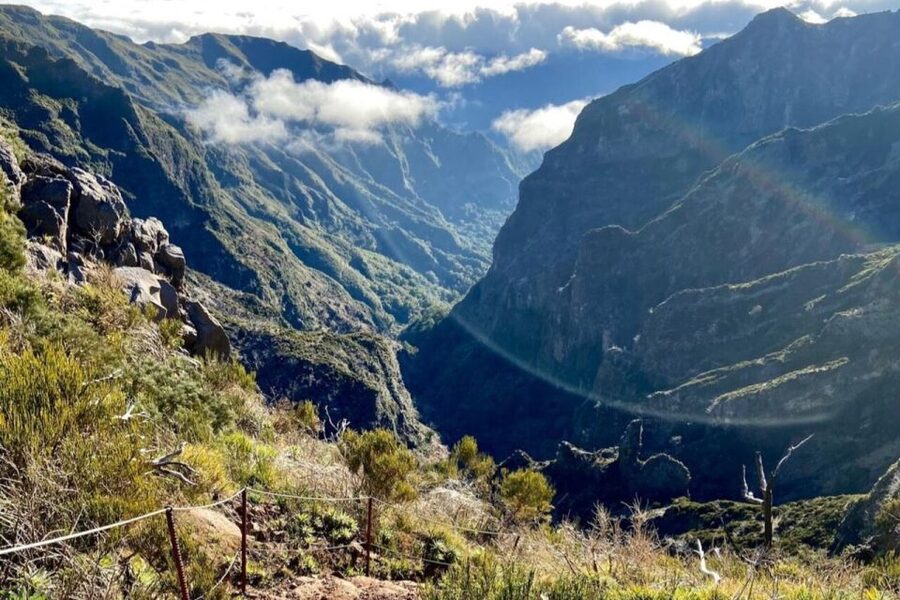 Pico Do Arieiro Pico Ruivo Sunrise or Morning Hike Transfers - Is $37 good value?
