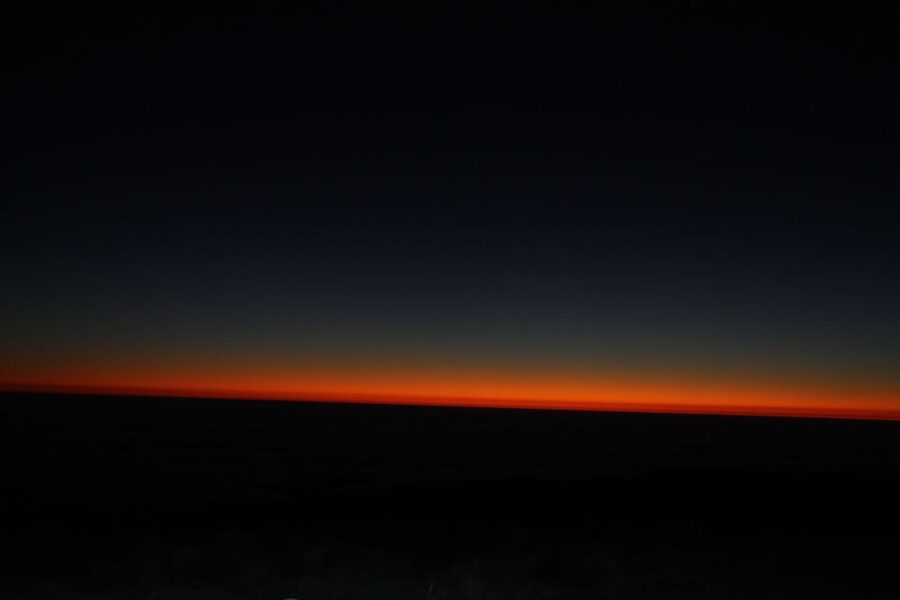 Pico do Arieiro: Private 4x4 Sunrise Trip with Hot Drinks - Key points at a glance