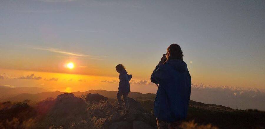 Pico do Arieiro: Private 4x4 Sunrise Trip with Hot Drinks - The 4x4 ride from Funchal or Caniço