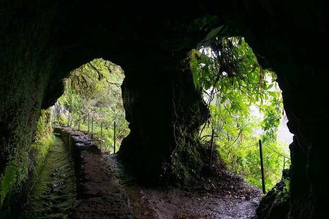 PR9 Caldeirão Verde Queimadas Levada Self-Guided Hiking Transfer - Weather, closures, and possible route changes