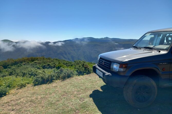 Private 4x4 Jeep Full Day to Santana or Porto Moniz - Miradouro do Pináculo and the first wide view