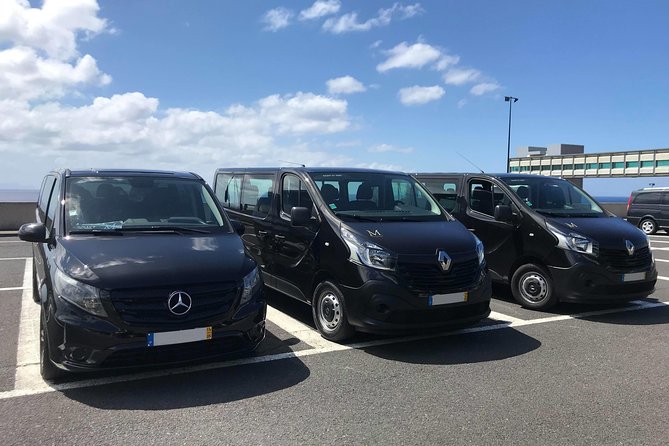 Private airport transfer to Funchal 8 people more return - The 25 to 35 minute ride to Funchal