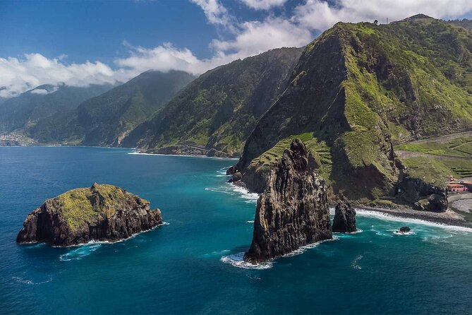 Private Full Day Tour by Jeep 4x4 West Side Madeira - Lunch and swimming at Porto Moniz
