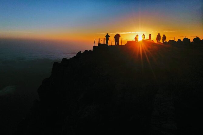 Private Sunrise Pico do Areeiro Half Day with easy levada walk - Riding up to Pico do Arieiro