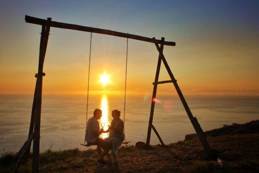 Private Swing Special place w/ Wine and Fruits 4x4 jipe tour - Ninety minutes at the secret viewpoint