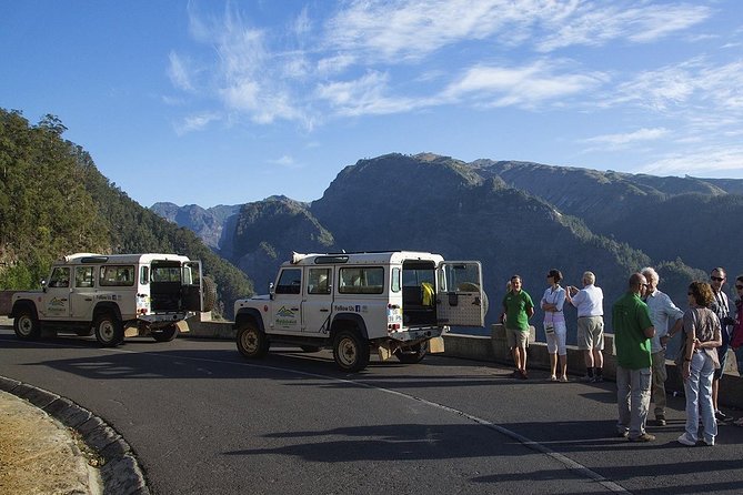 Private Tour: Nun's Valley & Sea Cliff - Half Day Jeep Tour - What a private Land Rover changes