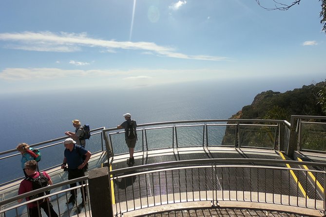 Skywalk, Amazing Views & Wine Tasting in Open Roof 4x4 Adventure - Pickup, timing and group size
