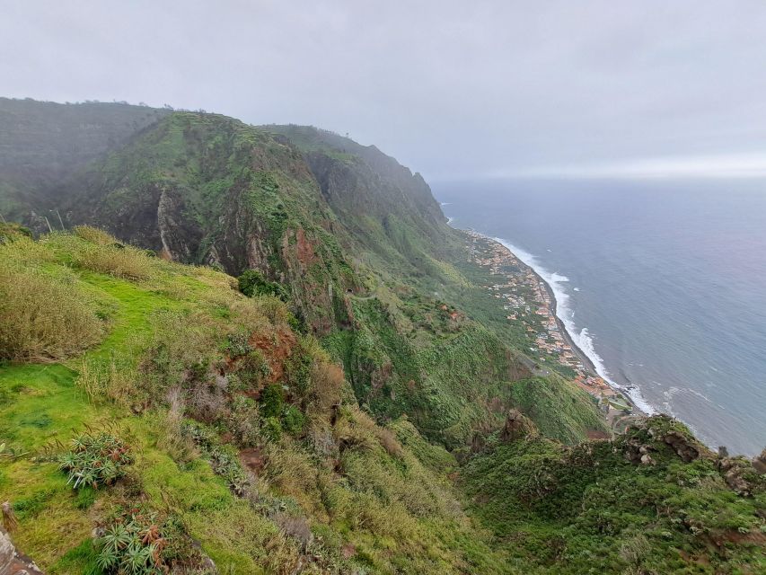 South Madeira: breathtaking coastal trip incl. Porto Moniz. - Paul do Mar, a fishing village with lunch time