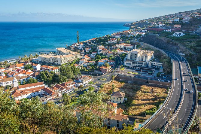 Sunday Market Tour - Madeira Island Excursion - Santa Cruz for a quick coastal pause