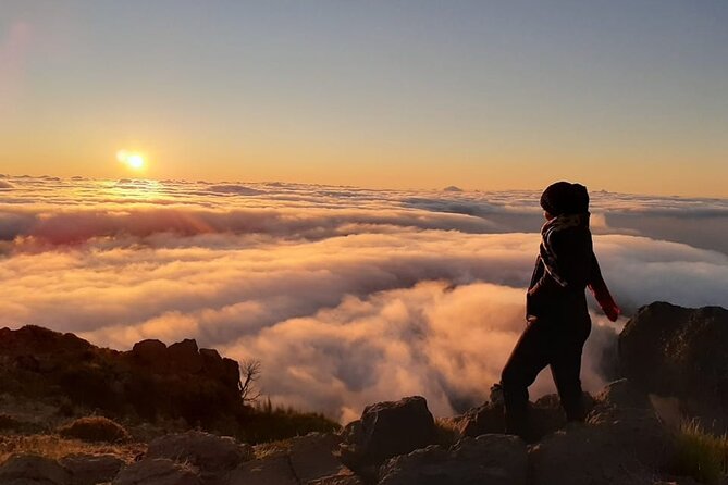 Sunrise & Walk to "Stairway to Heaven" - Group size, transport, and the real value of $66.16