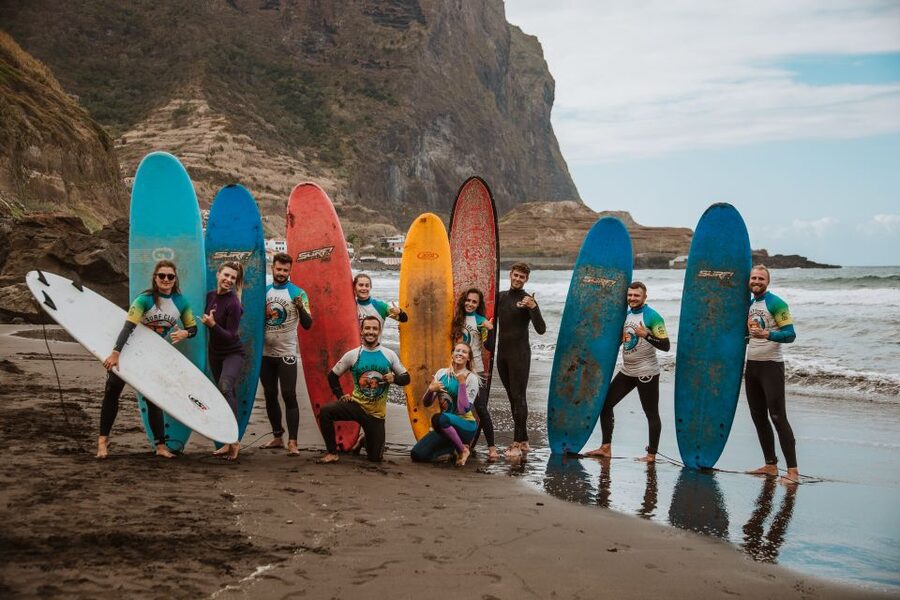 Surf lesson in Madeira - Starting in Funchal or Porto da Cruz