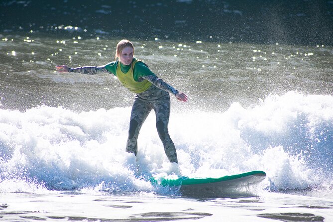 Surfing Lessons in Madeira - Timing, meeting point, and group planning