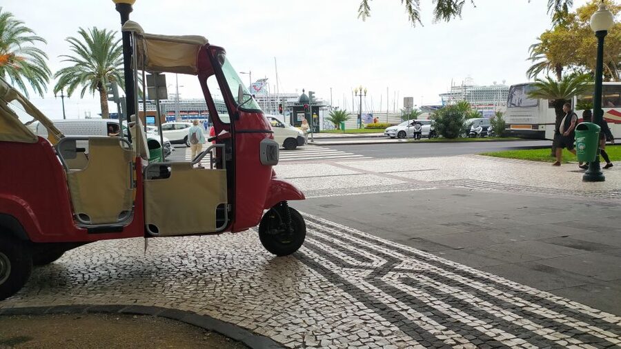 Tuk Tuk Funchal CR7 - Madeira Island - Questions make the ride better