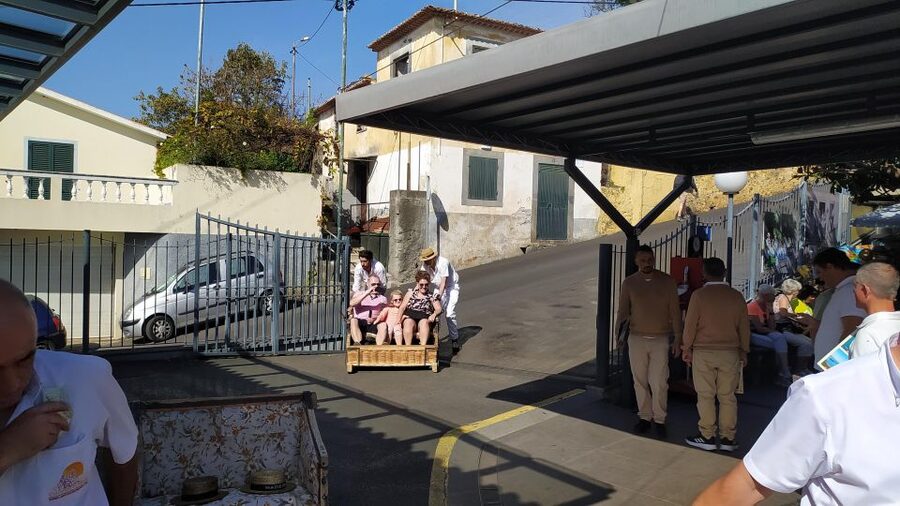Tuk Tuk Monte Toboggan - Madeira Island - Returning through Funchal’s old town