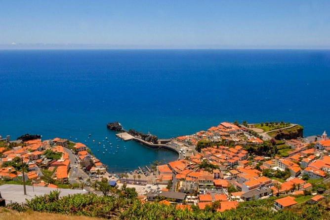 West Tour - Two hours at Porto Moniz’s lava pools