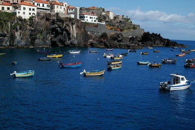 West Tour of the Island - Cabo Girão’s glass platform