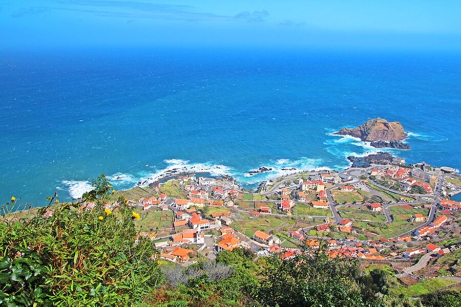 West tour - Porto Moniz VIP 4X4 Wrangler Tour 8h trip - Ribeira Brava begins the west coast story