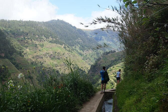 Wet your hair in the amazing Moinhos/Nova Levada - Why the self-guided format works here